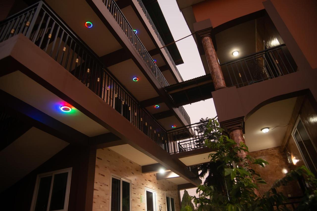 Homey Lodge Kumasi Exterior photo