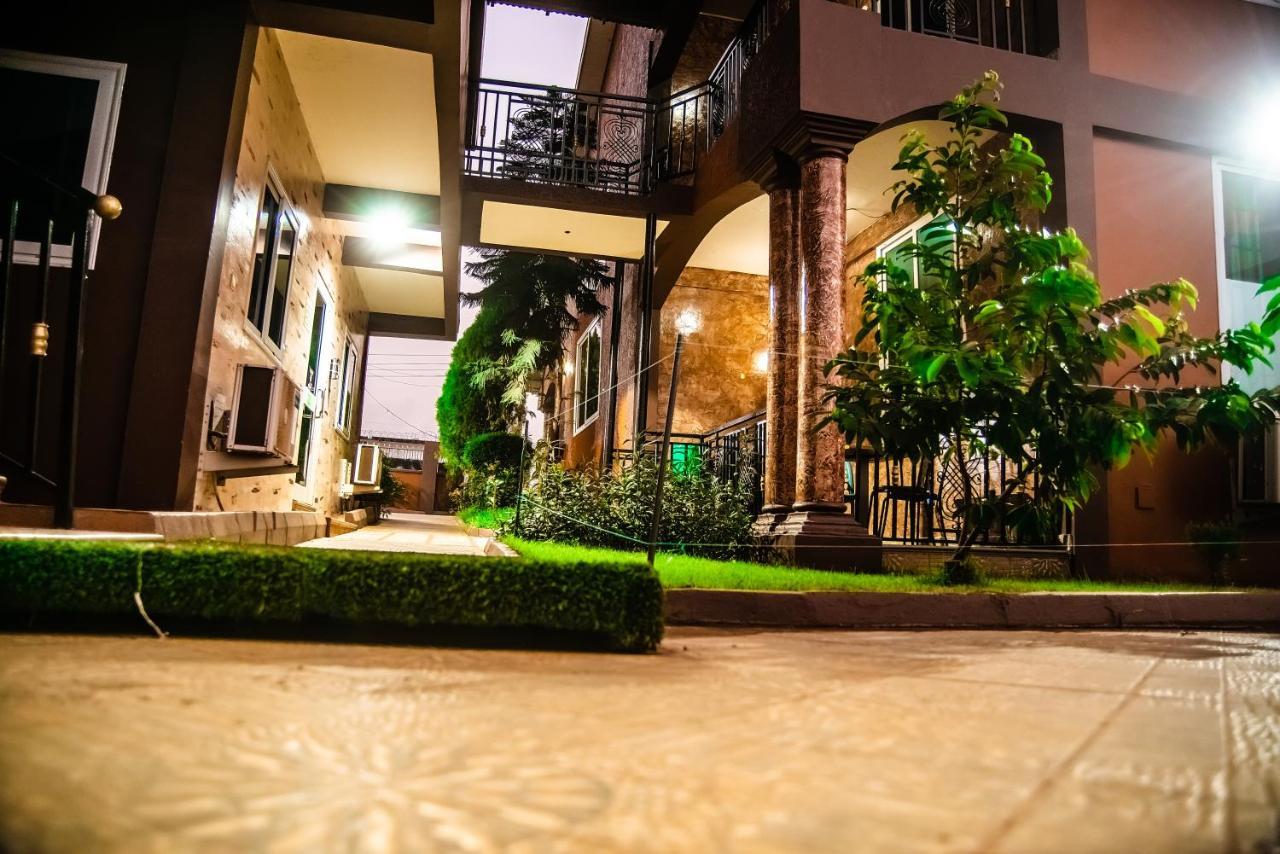 Homey Lodge Kumasi Exterior photo