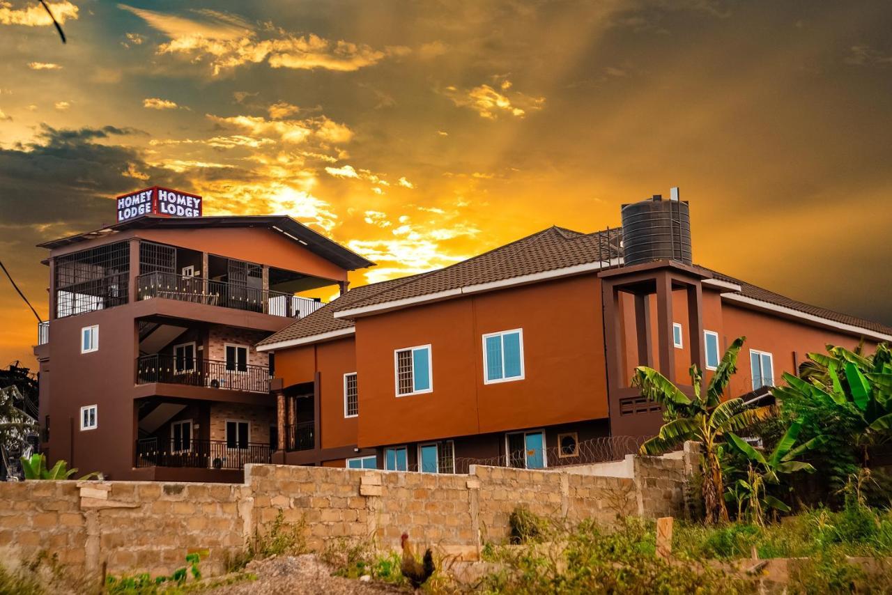 Homey Lodge Kumasi Exterior photo