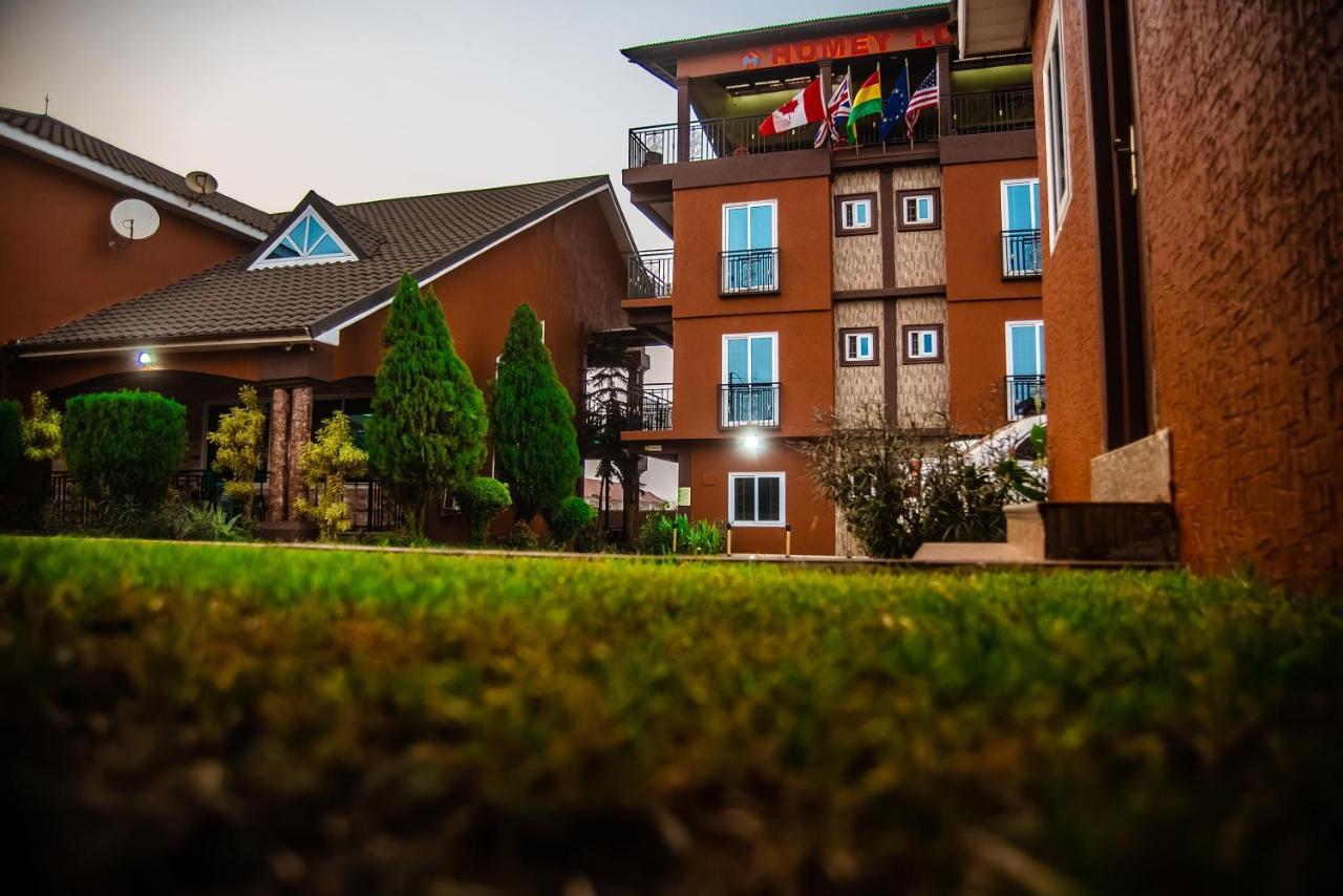 Homey Lodge Kumasi Exterior photo