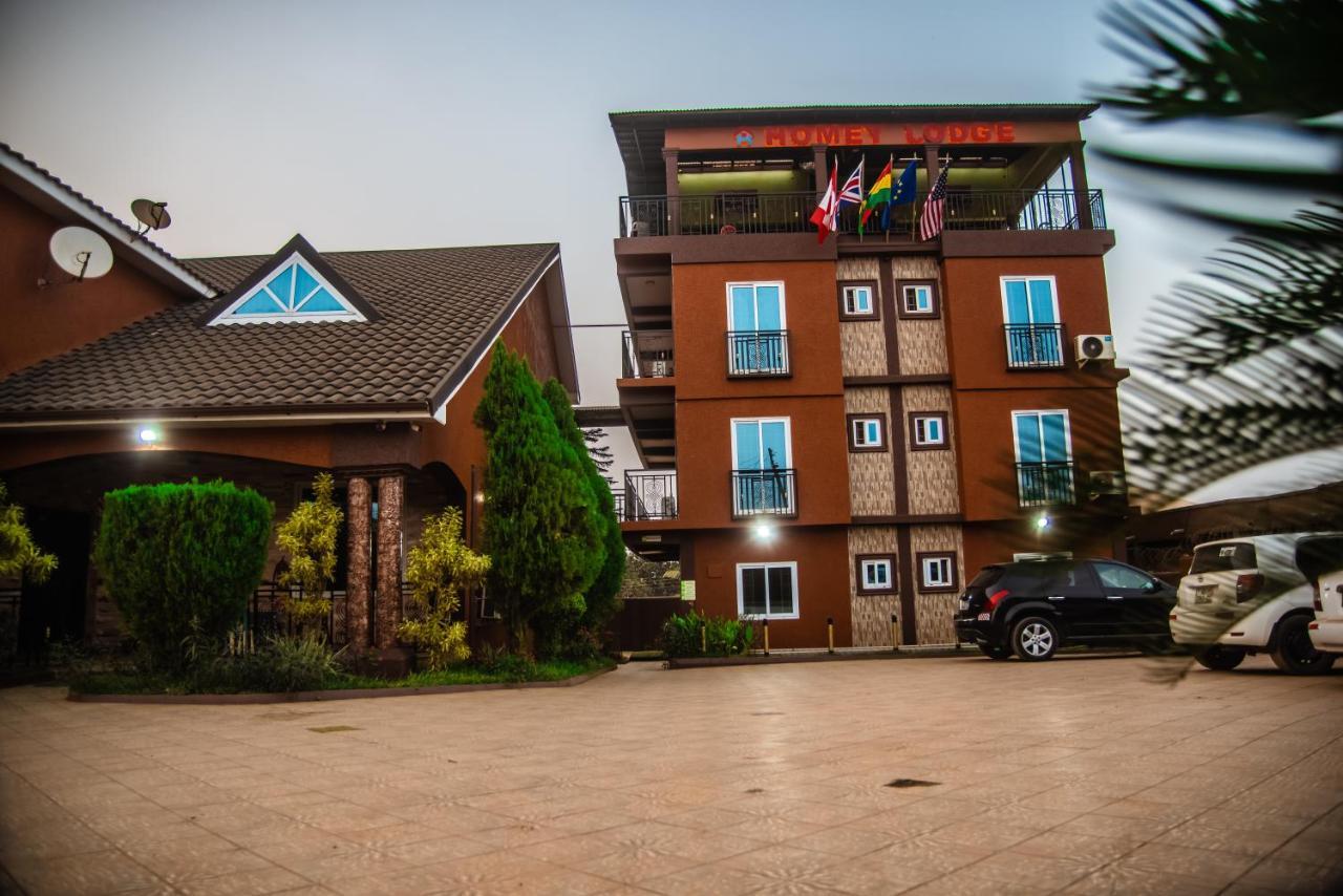 Homey Lodge Kumasi Exterior photo