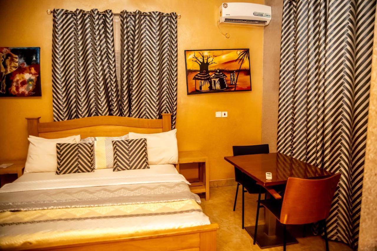 Homey Lodge Kumasi Exterior photo