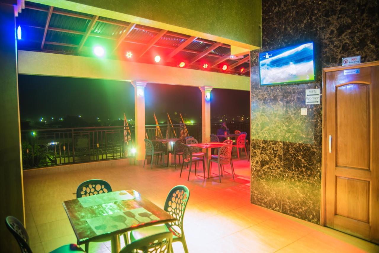 Homey Lodge Kumasi Exterior photo