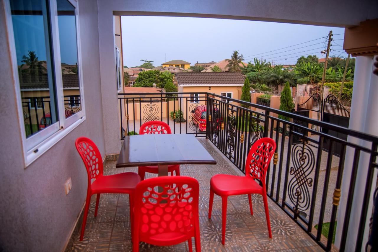 Homey Lodge Kumasi Exterior photo